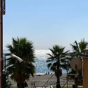casa-erika-varazze.hotelitalianriviera.com/